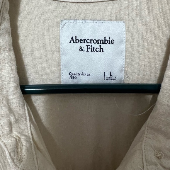 Abercrombie short sleeve Utility romper - Picture 4 of 4